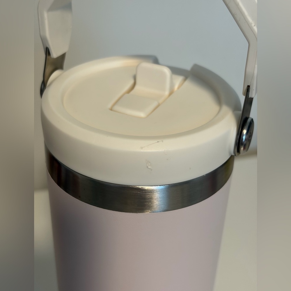 Stanley Pink Blush Insulated Tumbler Flip Straw with Handle 30oz - Picture 6 of 11